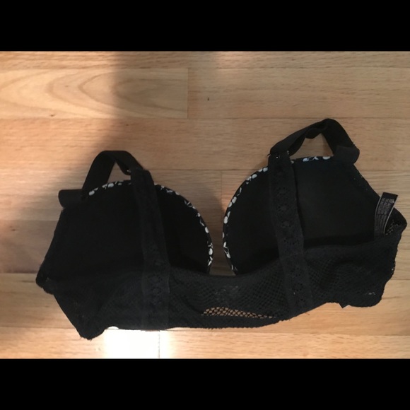 Padded Very Sexy Victoria’s Secret Push-up Bra 36C - Picture 2 of 3